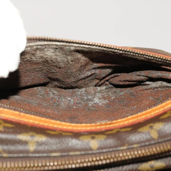 LOUIS VUITTON Monogram Saint Germain 28 Shoulder Bag - Picture 9 of 16